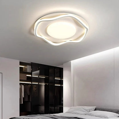 Velora™ Minimalist Ceiling Light — premium & elegant